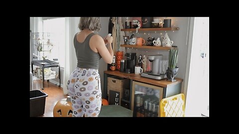 Halloween Glow-Up for the Coffee Stand - Decorate With Me