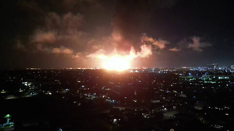 'Thought we got Nuked': Aerial View of LA Refinery Inferno