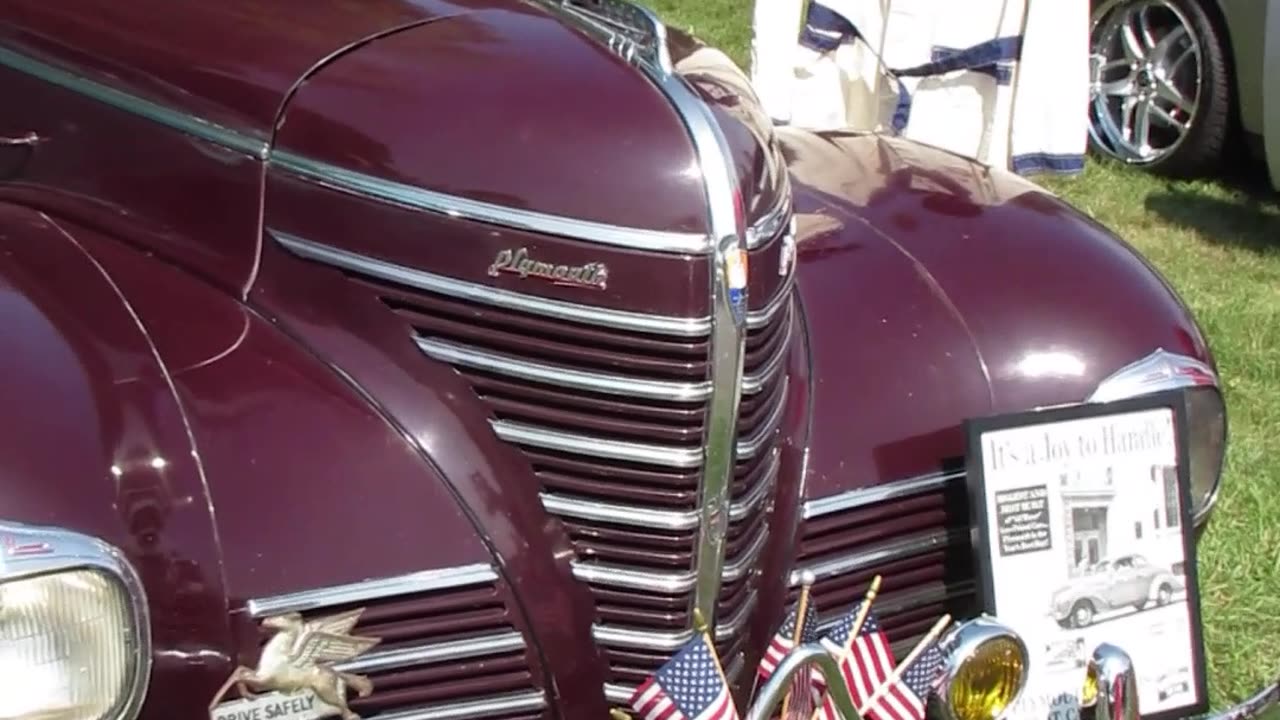 1939 Plymouth P8