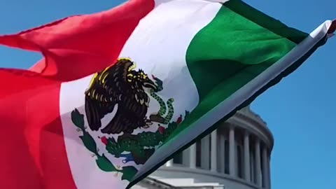 ¡Viva México!