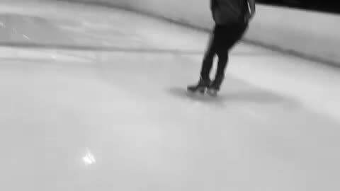 Ice Skating Knee Slide