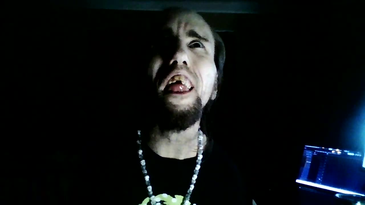 2022-6-15 Grab a towel ladies