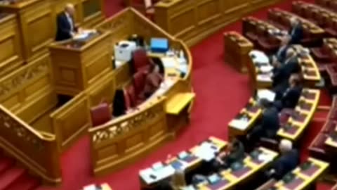 Βελόπουλος:Ναι θα αντιδρούσα αν ήταν το παιδί μου στα Τέμπη!