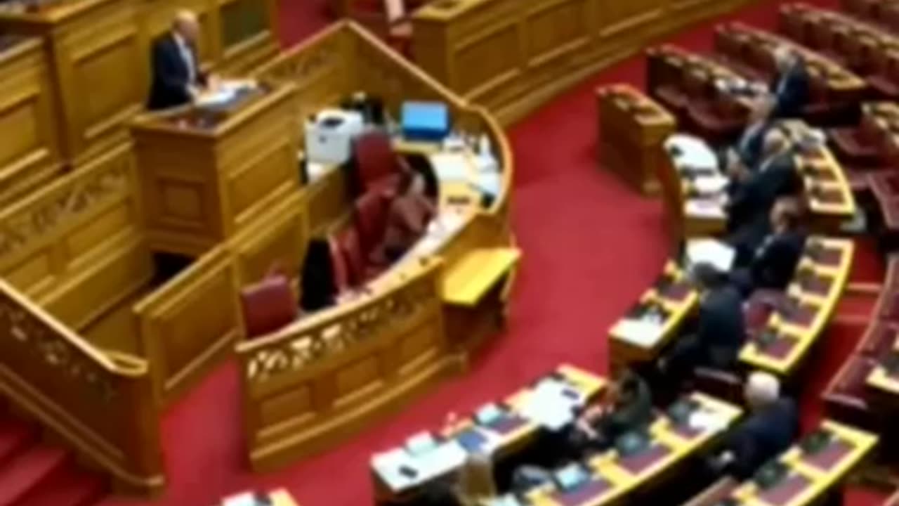 Βελόπουλος:Ναι θα αντιδρούσα αν ήταν το παιδί μου στα Τέμπη!