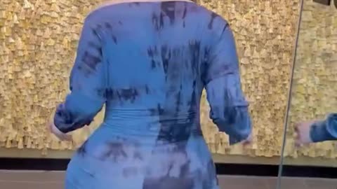 Always on the elevator❤️#worldqueen❤❤💫👰‍♀️ #worldqueens👑👑👑👑👑👑👑👑👑