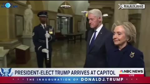 Clintons and Obama Receive Boos As They Arrive For The Inauguration