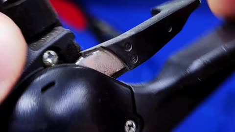 My bike's gear shifter stopped working.