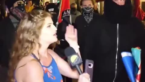ANTIFA gets embarrassed by Conservative girl