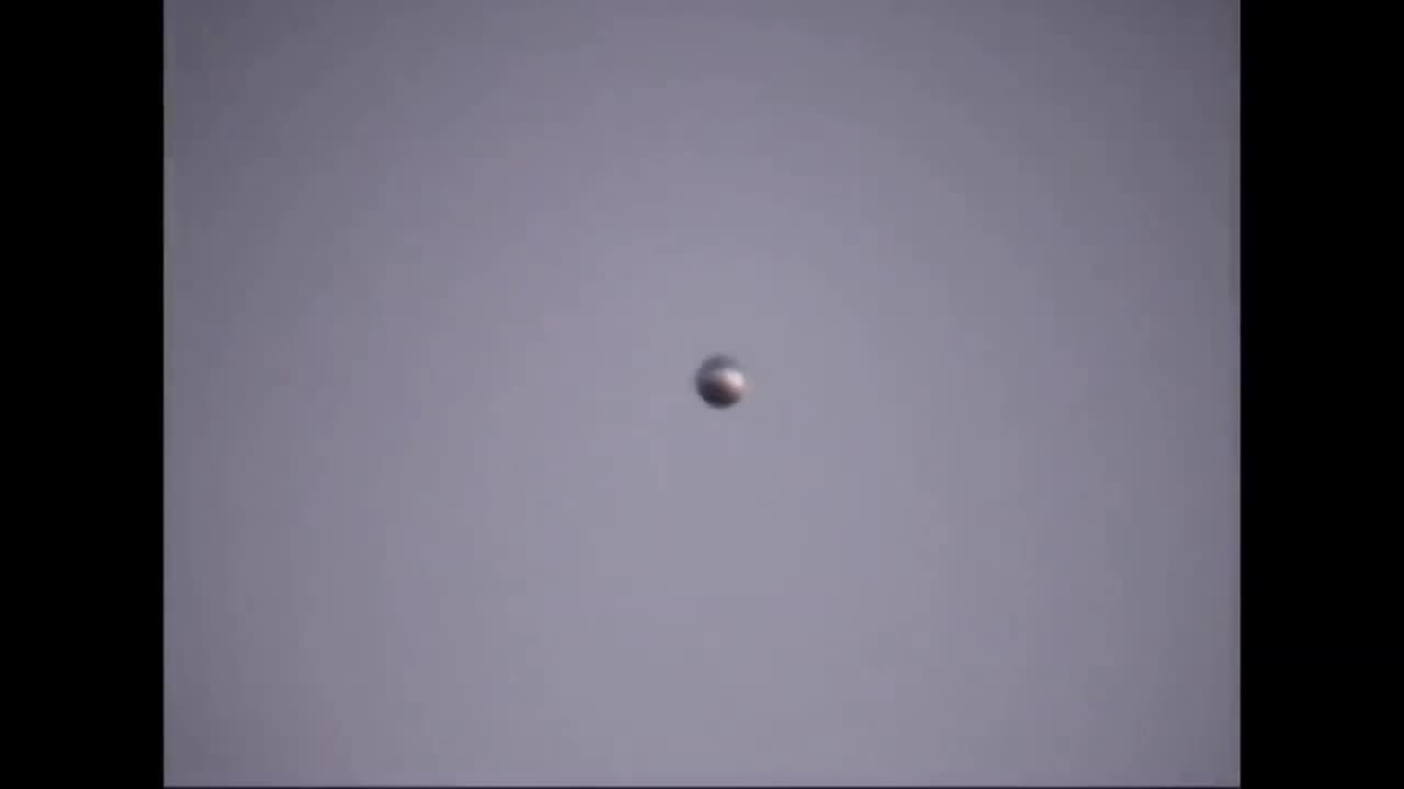Sphere UFO seen in San Diego