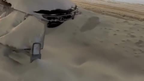 Stuhia në SHBA/ Të paktën 7 viktima dhe 1 milion njerëz në errësirë