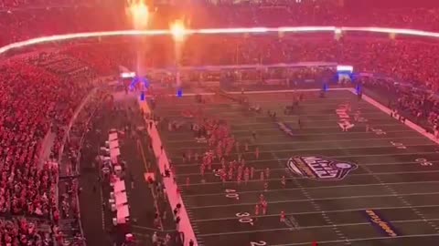 Nearly EVERY SINGLE OHIO STATE PLAYER ran out of the tunnel, GOT ON A KNEE...