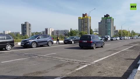 Traffic at a STANDSTILL on bridge between Moldova and Transnistria