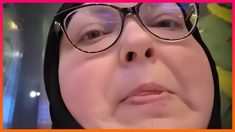 FOODIE BEAUTY RAGES AT SALAH STUFF??!