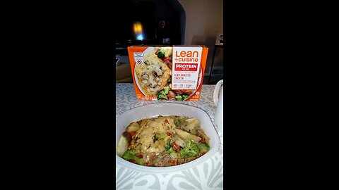 Eating Lean Cuisine Herb Roasted Chicken, Dbn, MI, 9/29/25