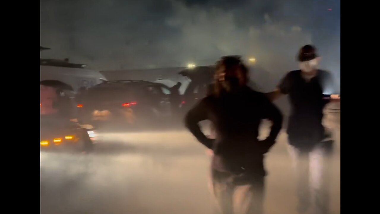 Federal agents blitz Antifa rioters at ICE Broadview facility CHICAGO