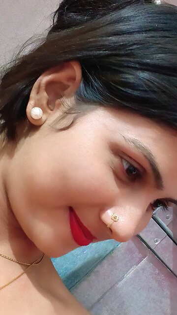 Most Brilliant Questions Asking Strangers Girl 😂😂 #funny #streetstyle #question #traveltips