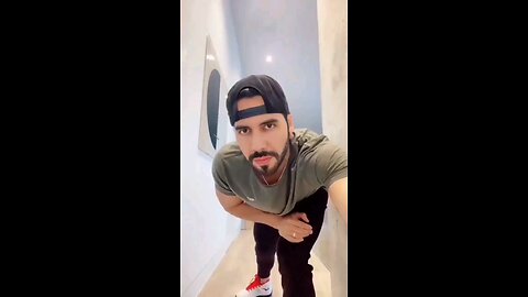 Nayib Bukele bailando IA