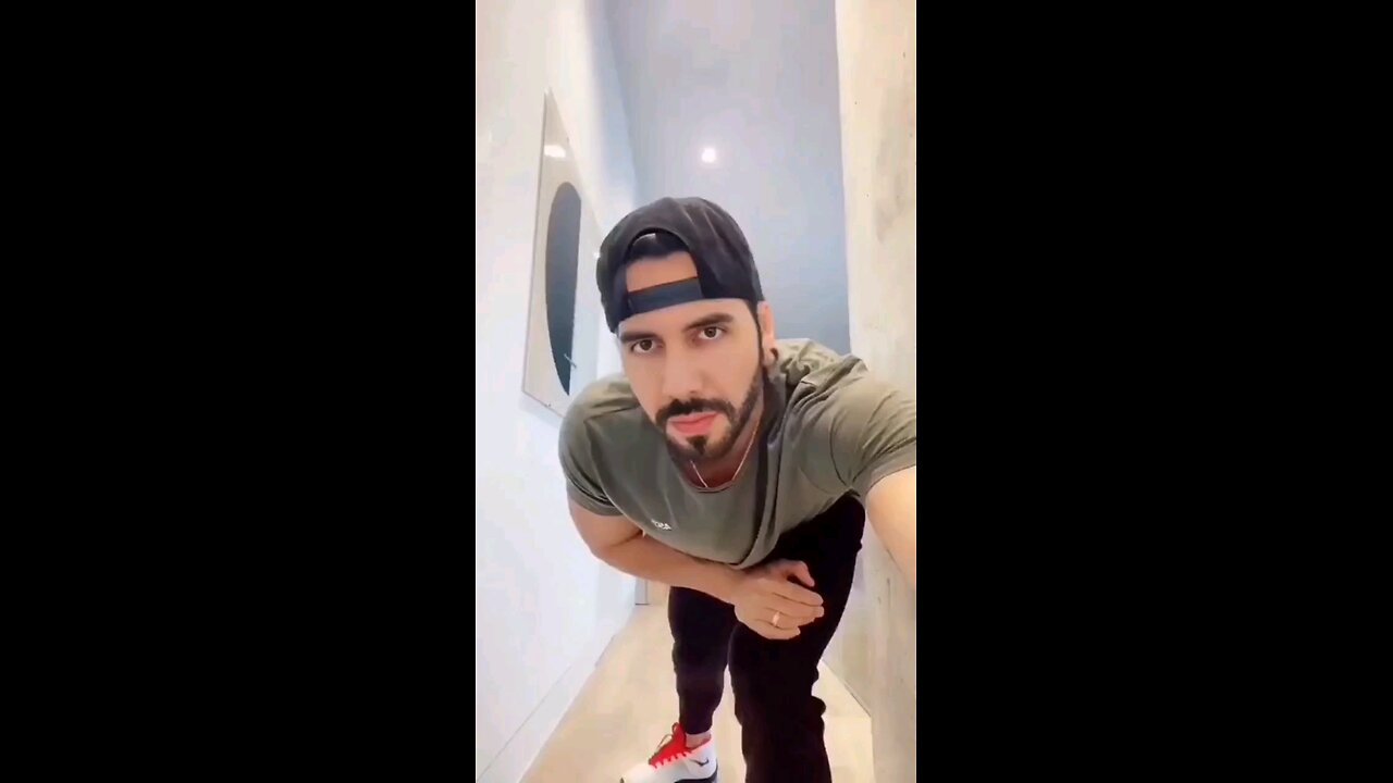 Nayib Bukele bailando IA