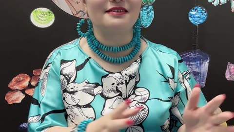 20251016-01 Natural original Turquoise freezes mountain charm