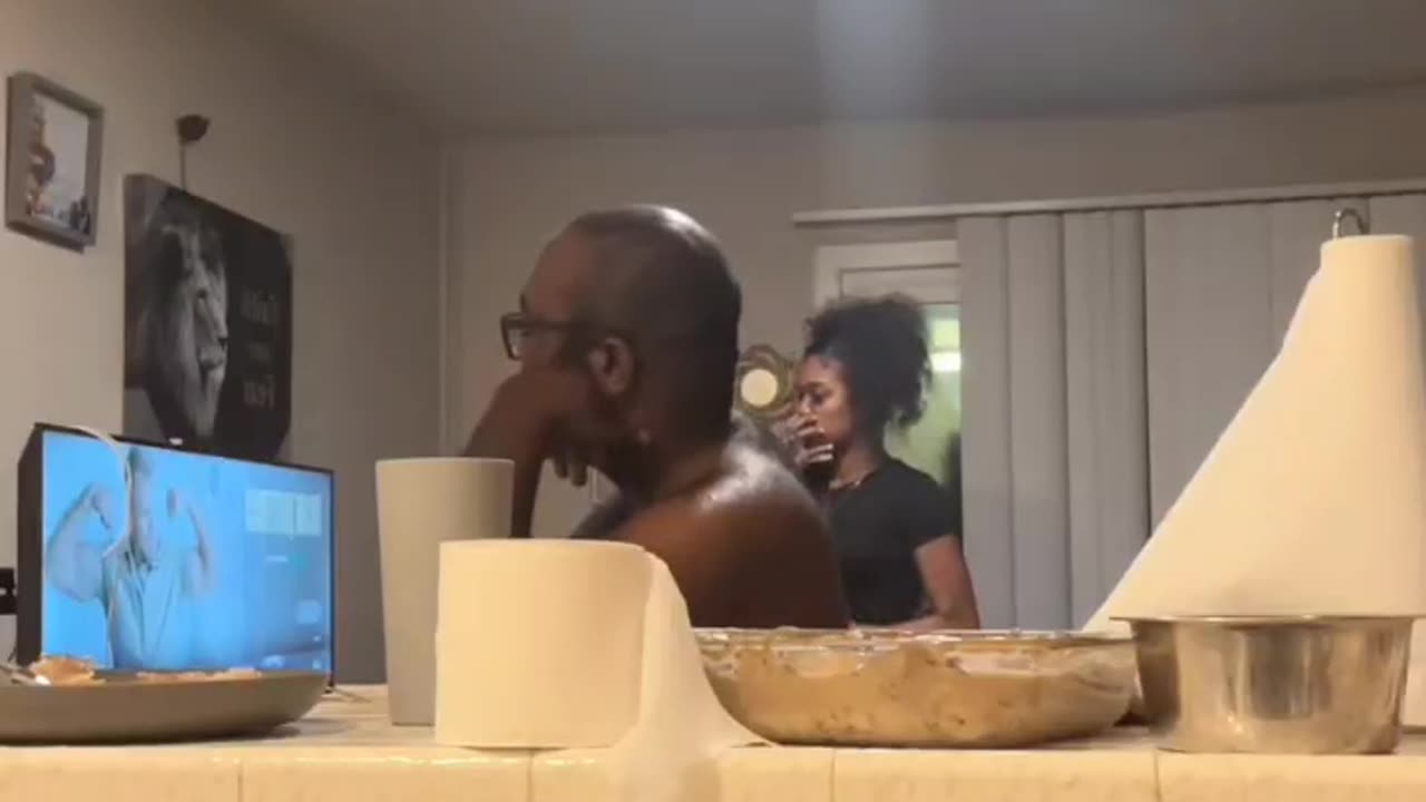 BETH ARGUING WITH HER MAN 3RD SHIFT!