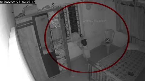 Real ghost caught on cctv camera (Horror video)