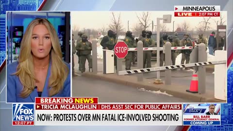 📌 Tricia McLaughlin on the ICE office acting in self-defense