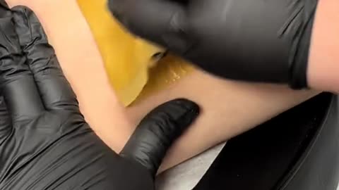 Underarm Waxing With Sexy Smooth Golden Allure Hard Wax | Tutorial by @e.marie.esthetics