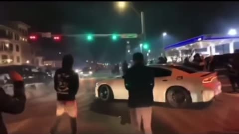 Light pole said “not today cowboy” and fought back