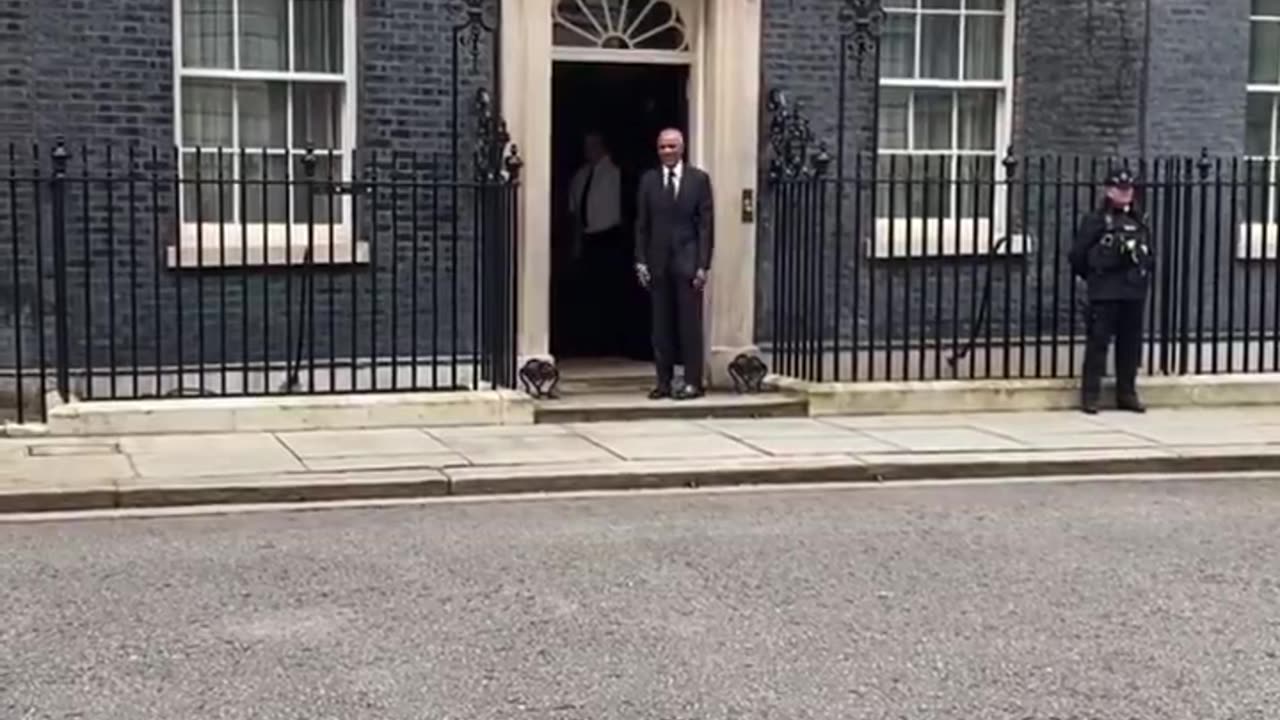 Obama is in London again