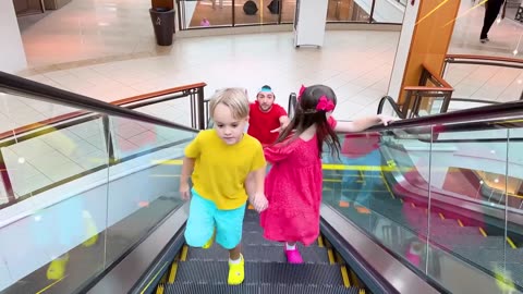 Chris and Escape Adventures with Dinosaurs!