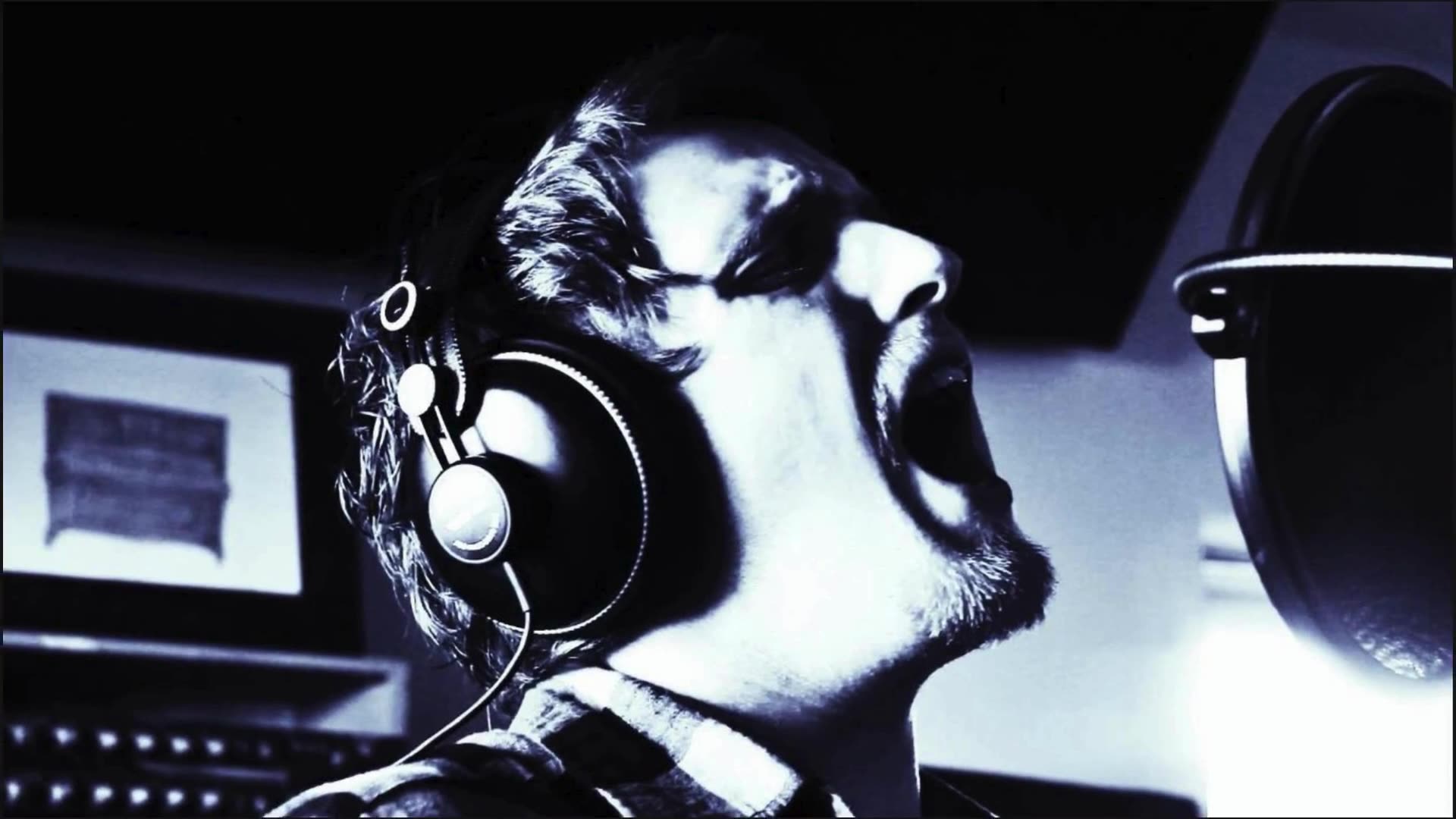 Killian Ruffley – Honeycomb | Intimate Indie Folk / Acoustic Reflection