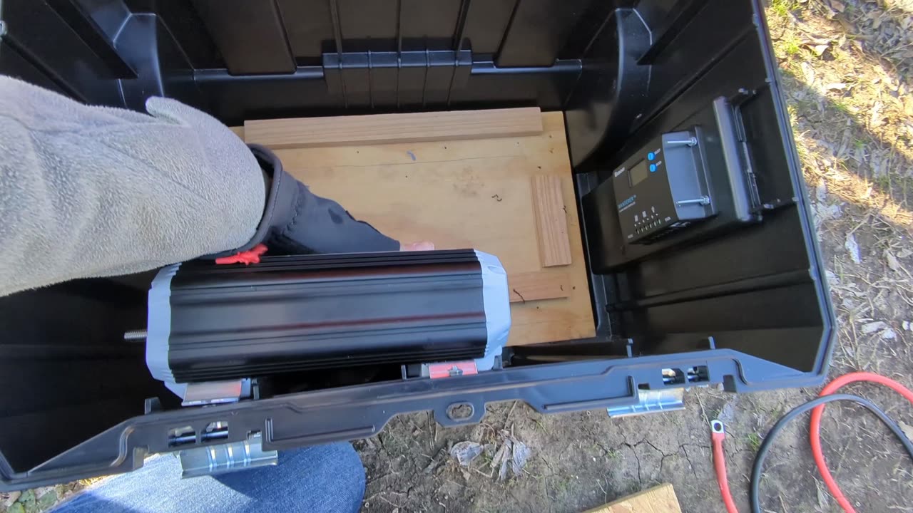 DIY Truck Battery Solar Generator