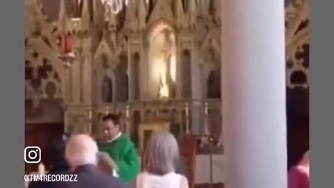 Muslim man storms French church during Mass, unrolls prayer mat, chants "Allahu Akbar."
