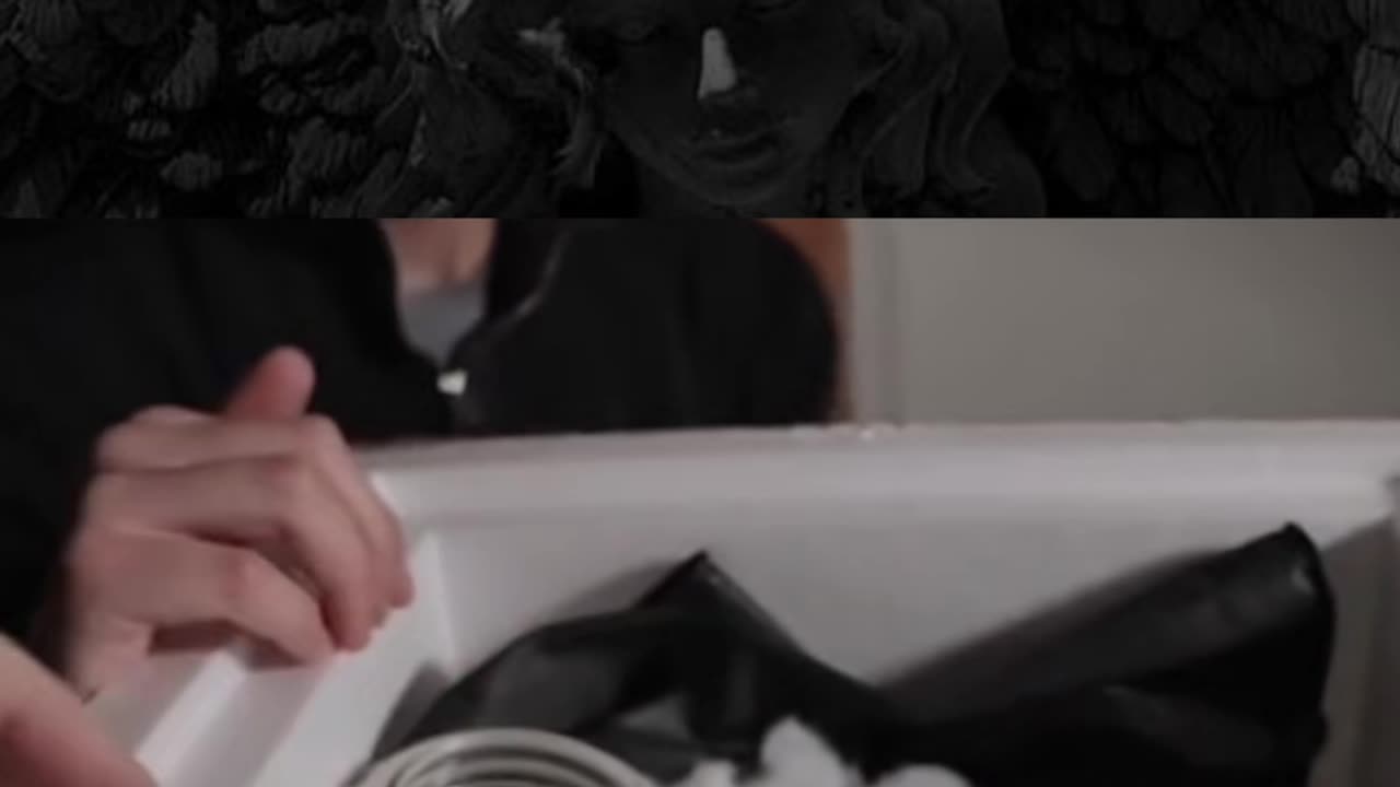 💀🤫 Stay Until The End... Unexplainable Horror Emerges | TheHauntingHour