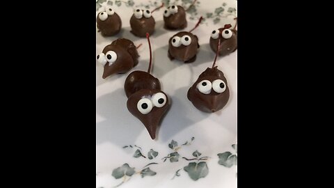 Cherry Christmas Mice