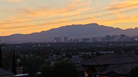 Did you SEE tonight's Las Vegas sunset? Check THIS out! 11.03.2025 #follow #lasvegas #travel #gaming
