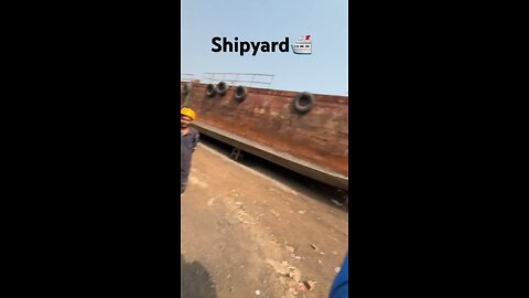 yaha ship 🚢 bante hai