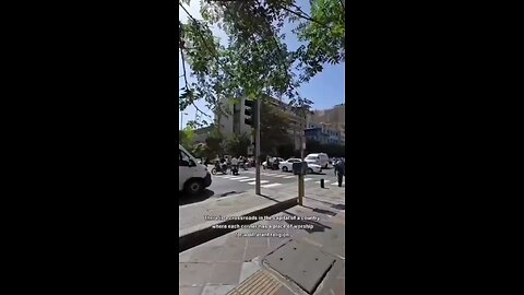 😍 Iran: Where faiths meet, mingle, and endure