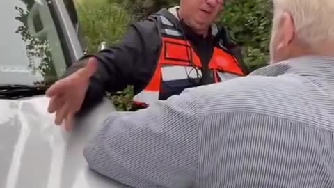 Larrys Bog. More unwanted Traitors!!