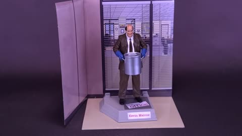 McFarlane Toys Movie Maniacs The Office Kevin Malone Review