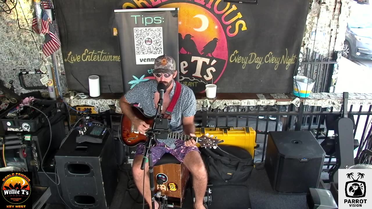 LIVE Music Everyday!