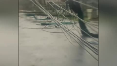 VIETNAM ZASÁHLO NIČIVÉ TORNÁDO 29.9.2025