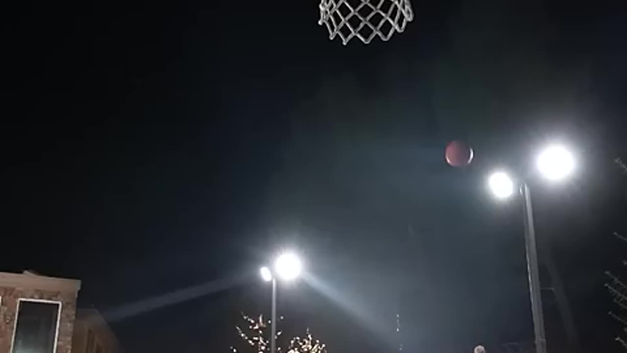 Trending: I Hit an Impossible Basketball Trickshot