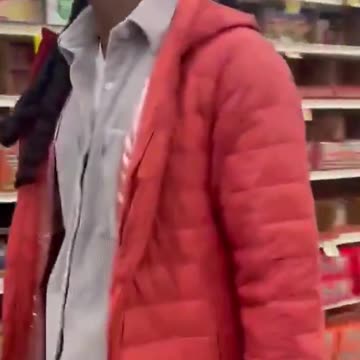 Black man assaults women at store
