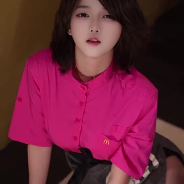 Matte black Mini Skirt Voluptuous Fit Check Transition | Daily Beauty EP 1111