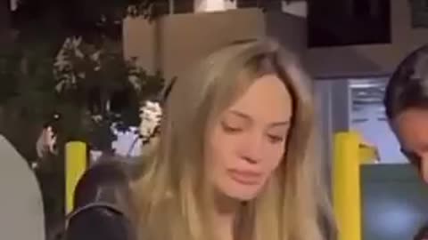 Sights, Angelina Jolie and son Knox ,16, reveal how they're helping loved ones amid LA fires🙏🙏