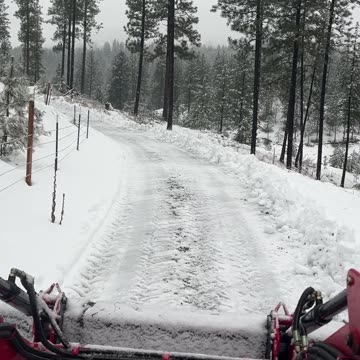Snow Removal McKenzie Mountain 12-24-24