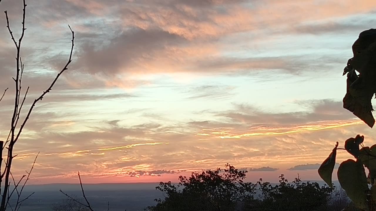 R13 Top of the Rock - 103124 - Halloween Sunset