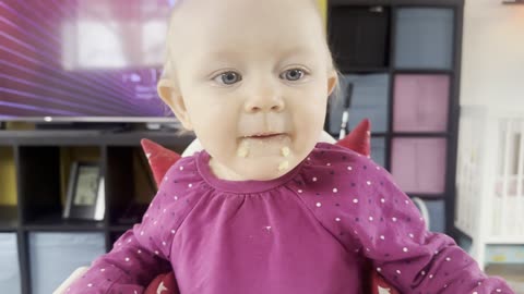 Baby Kayla Eating Breakfast — Super Close-Up Cute Baby Moment! 🥣💛