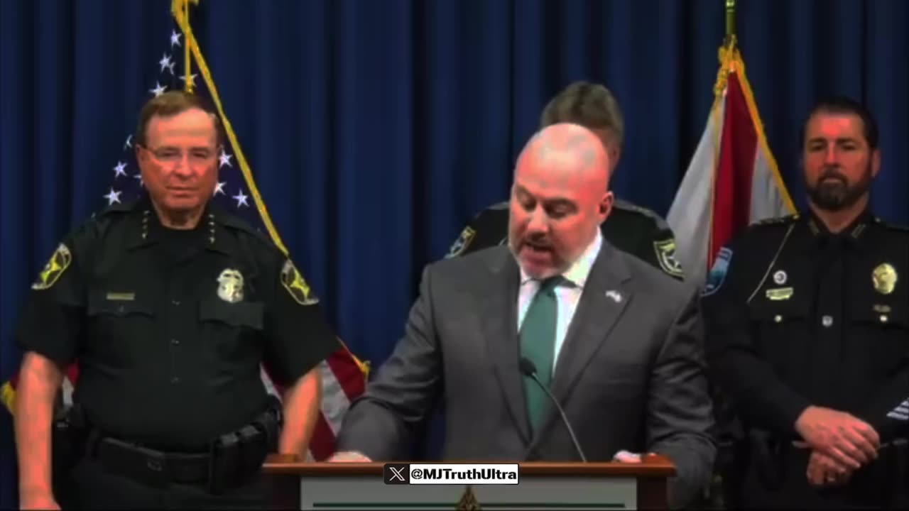 Hold Poloticians liable for the crimes illegal aliens commit? Yes please!